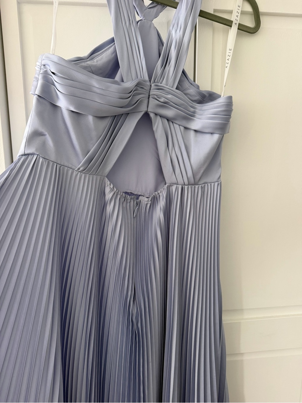 Azazie Dusty Blue Pleated Halter Bridesmaid Maxi Dress Size A12 (US 10/12) - Picture 3 of 16